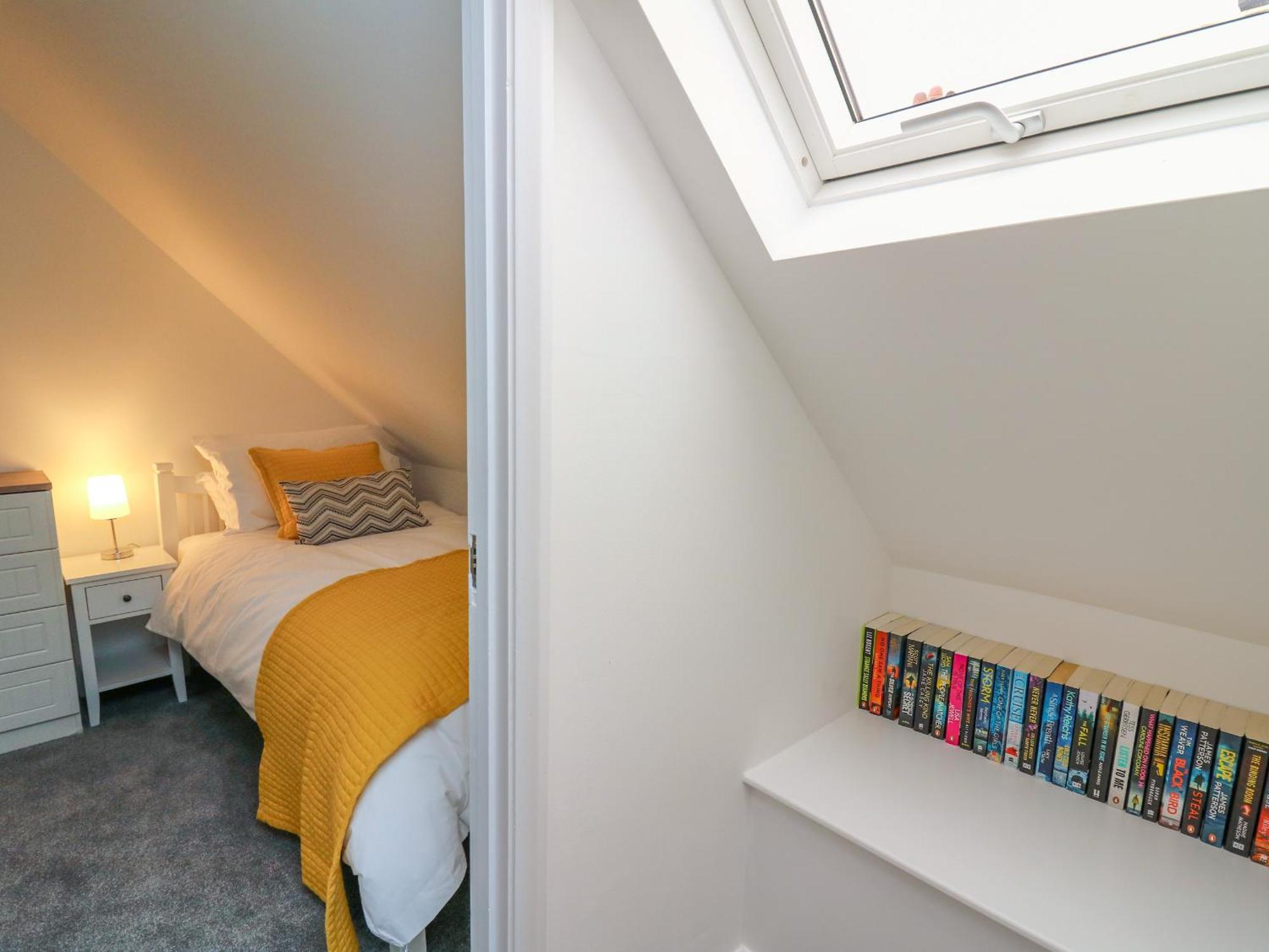 2 Penporth Holiday home *